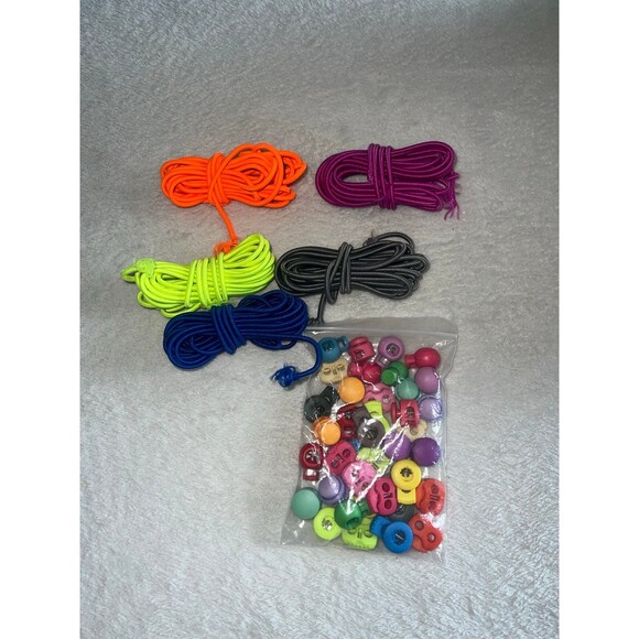 Colorful cord & plastic cord locks - Picture 1 of 2